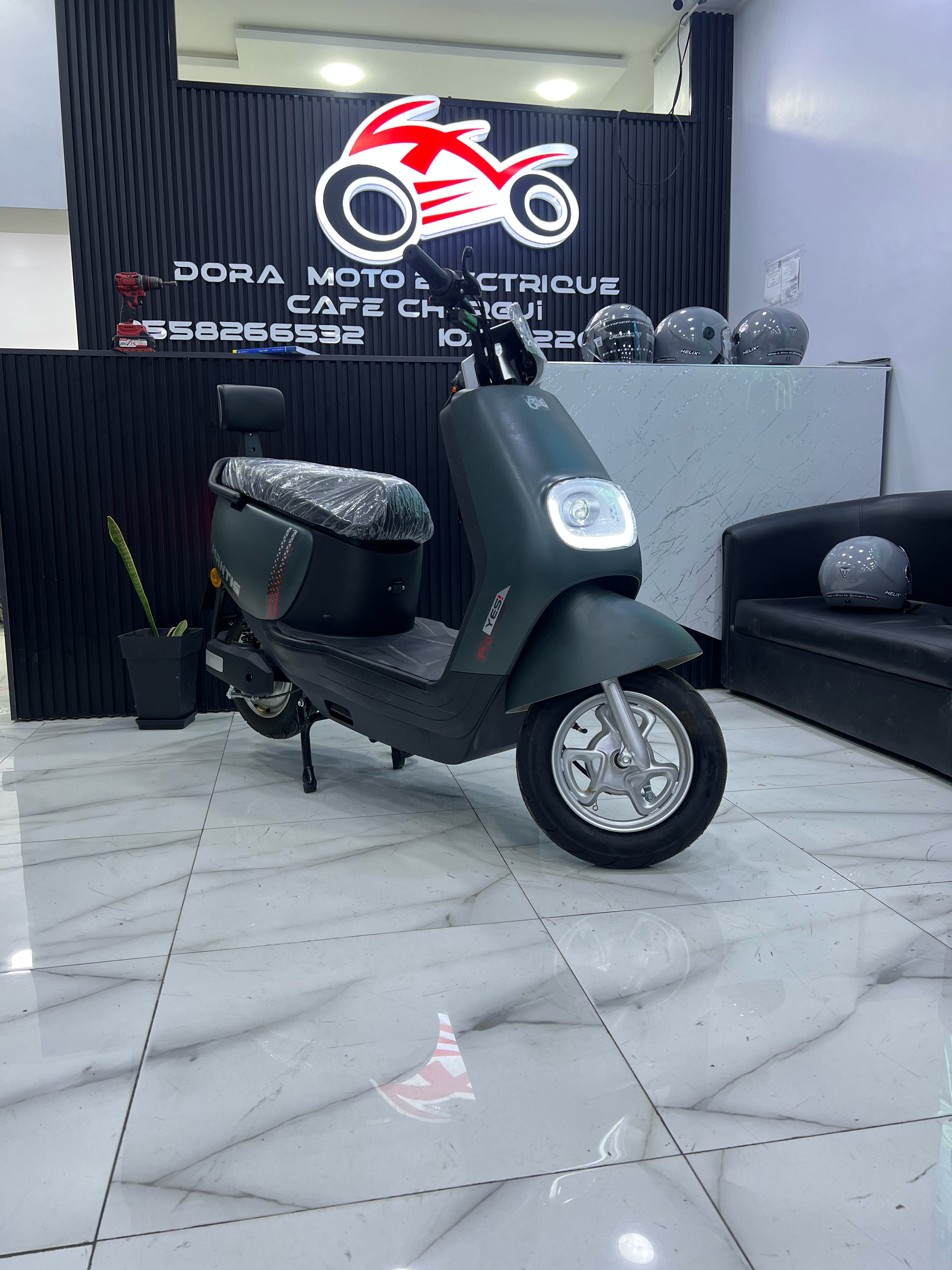 DORA MANTIS 800W