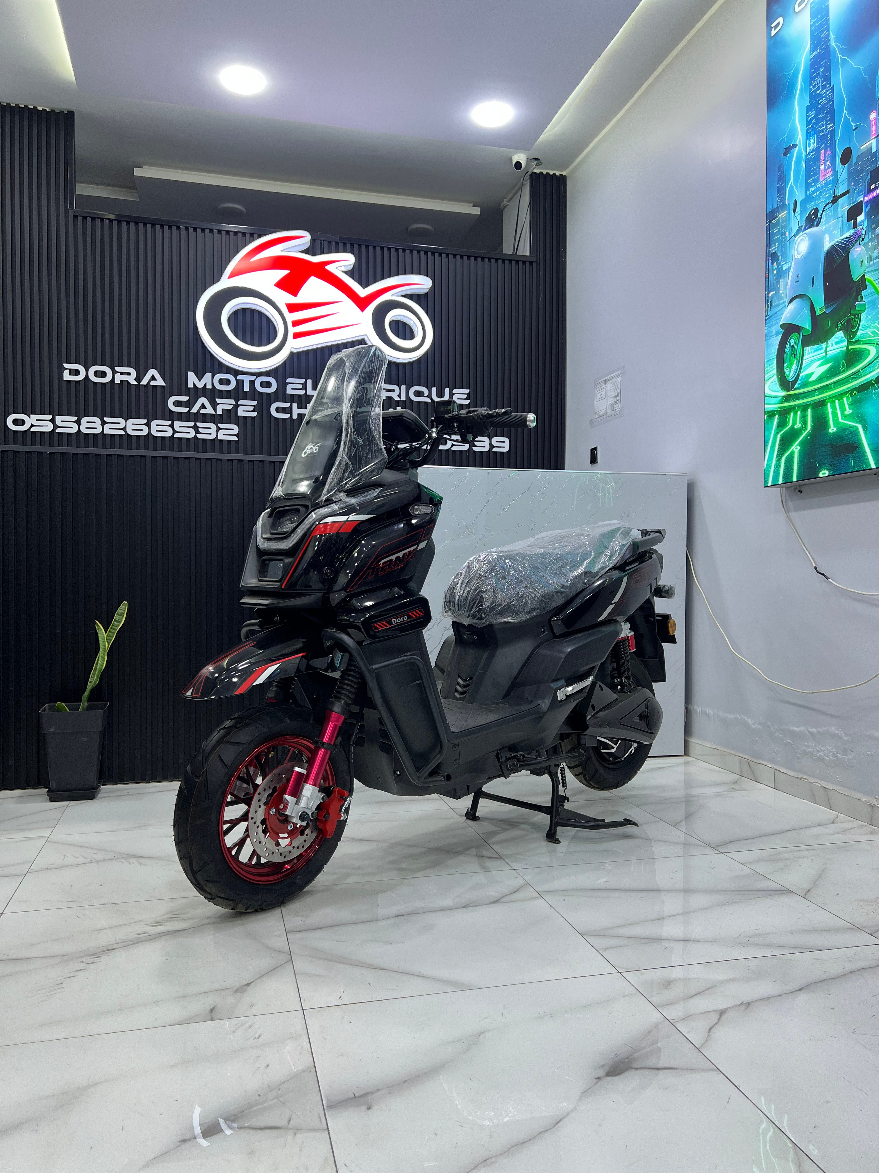 DORA TANK 2000W
